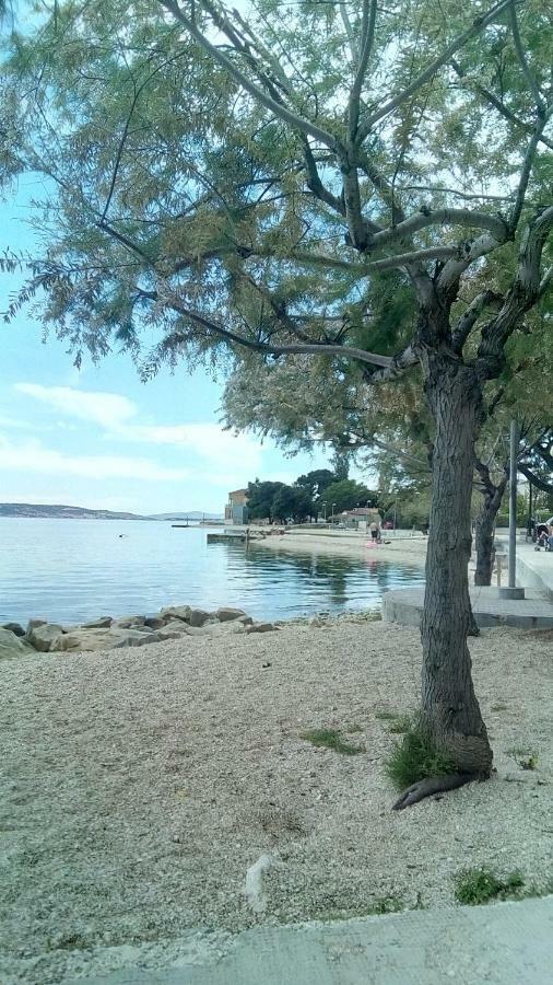 Apartman Luka Kaštela Buitenkant foto