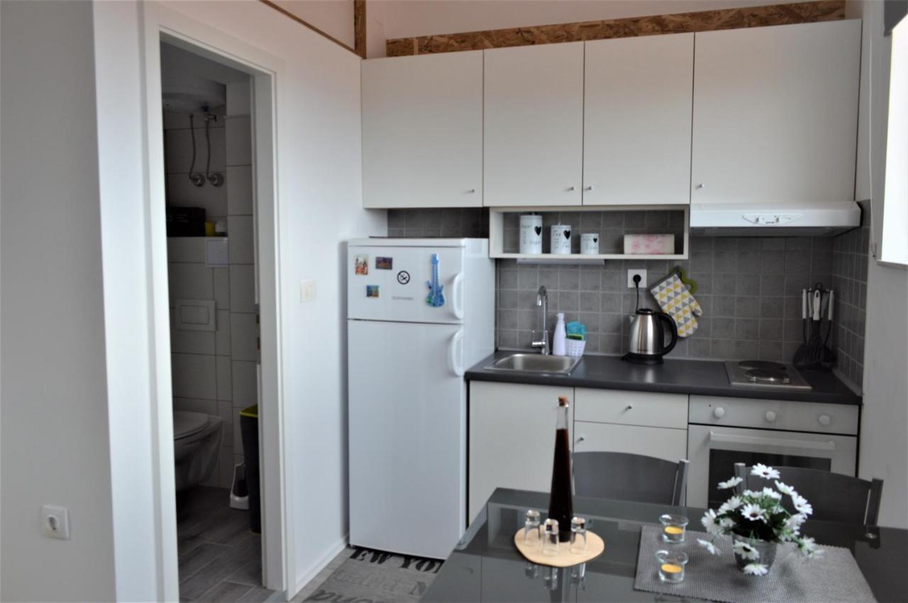Apartman Luka Kaštela Buitenkant foto