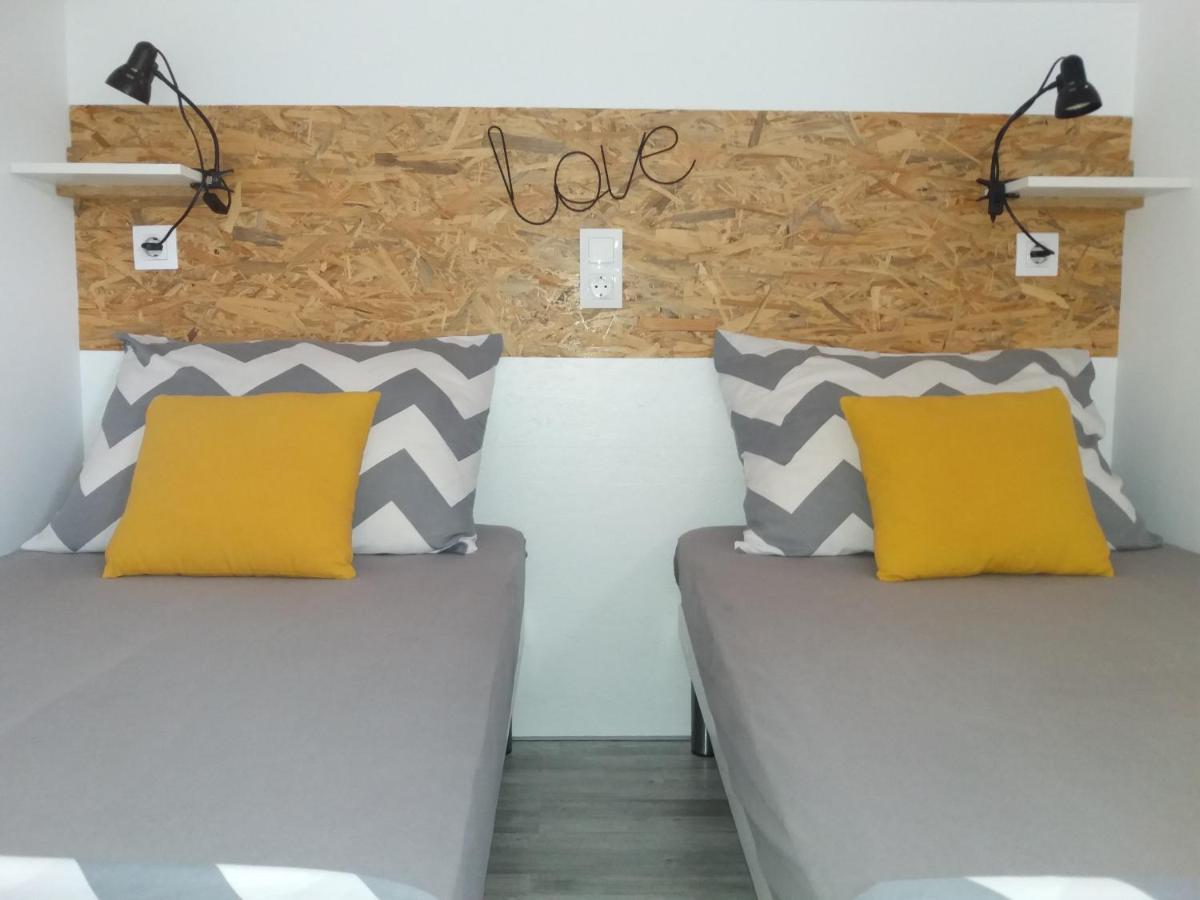 Apartman Luka Kaštela Buitenkant foto