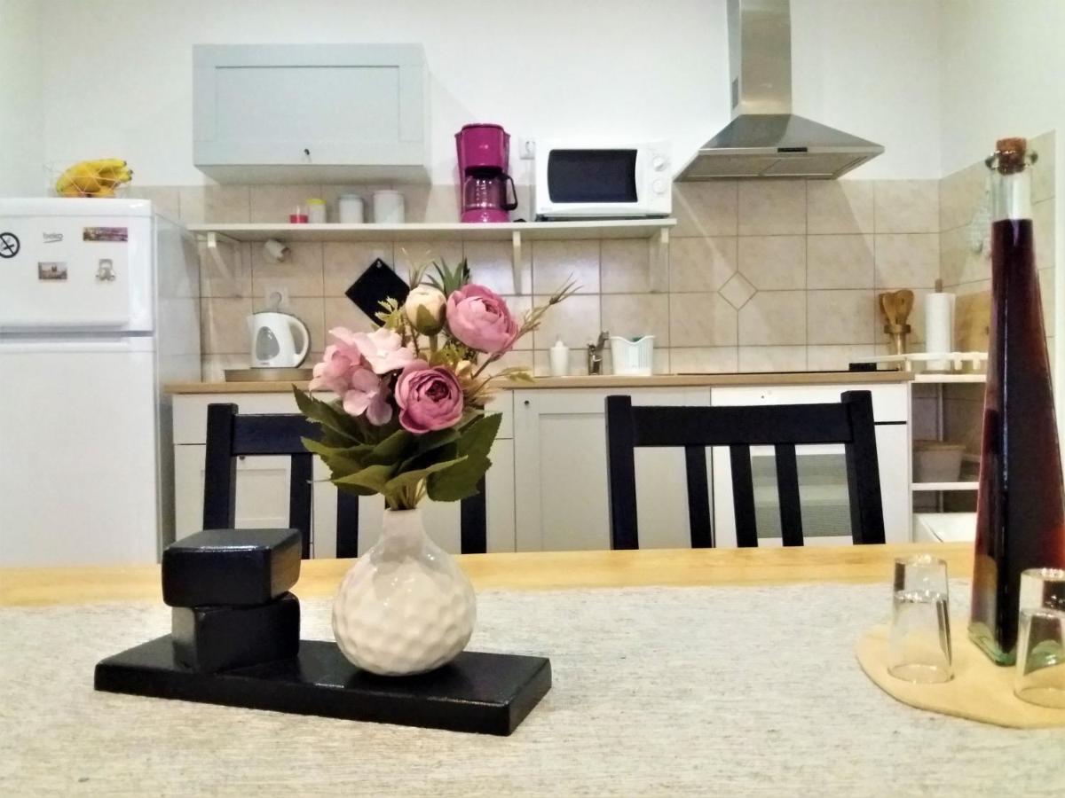 Apartman Luka Kaštela Buitenkant foto