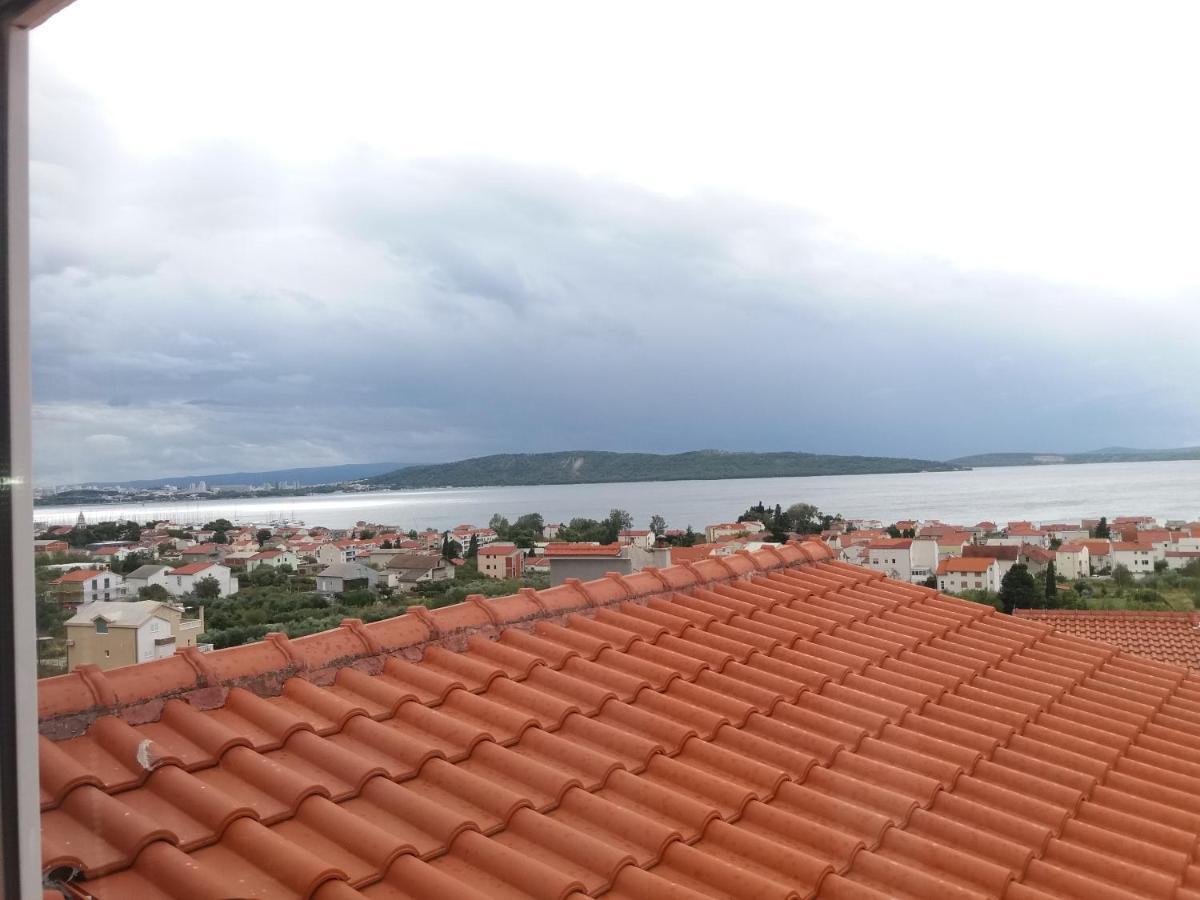Apartman Luka Kaštela Buitenkant foto