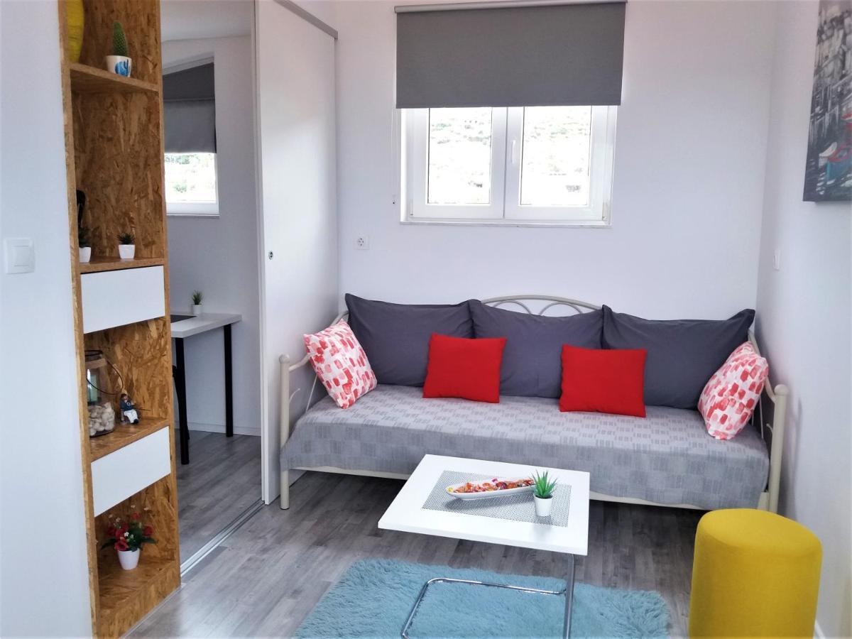 Apartman Luka Kaštela Buitenkant foto