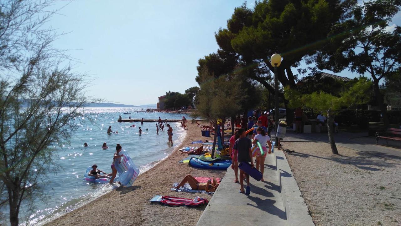 Apartman Luka Kaštela Buitenkant foto